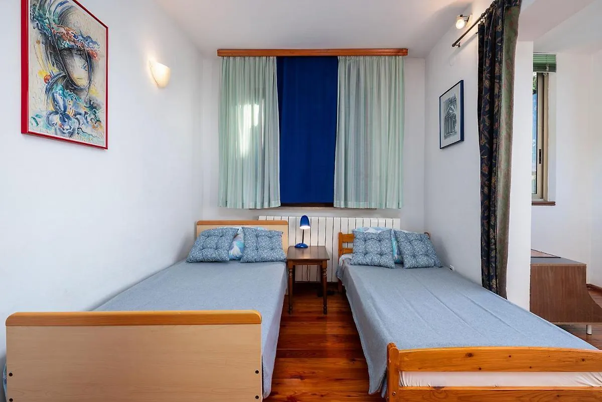 Big Swimming Pool Apartment Monvidal Pula Croatia