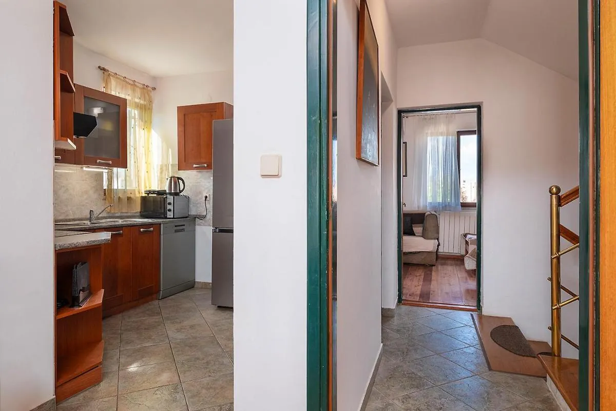 Big Swimming Pool Apartment Monvidal Pula Croatia